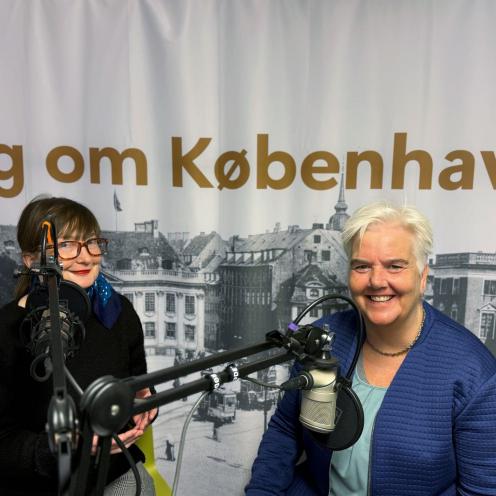 Berit Freyheit og Mai-Britt Tollund i studiet, foto Marie Boltau